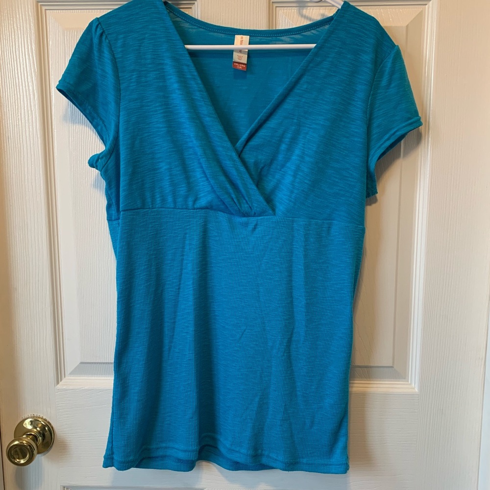 Ladies short sleeve top